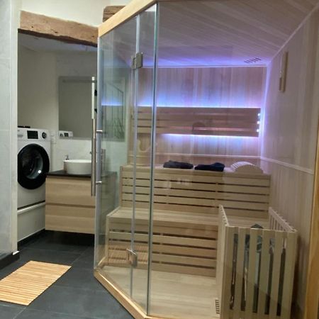 Charmant Appartement Avec Spa Фонтене-льо-Конт Екстериор снимка