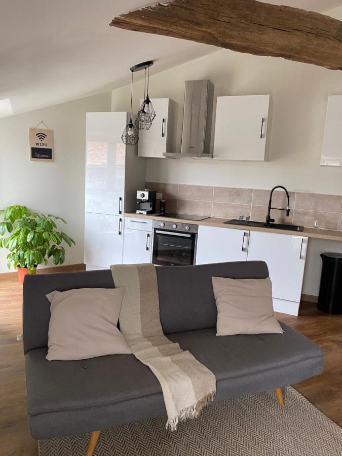 Charmant Appartement Avec Spa Фонтене-льо-Конт Екстериор снимка