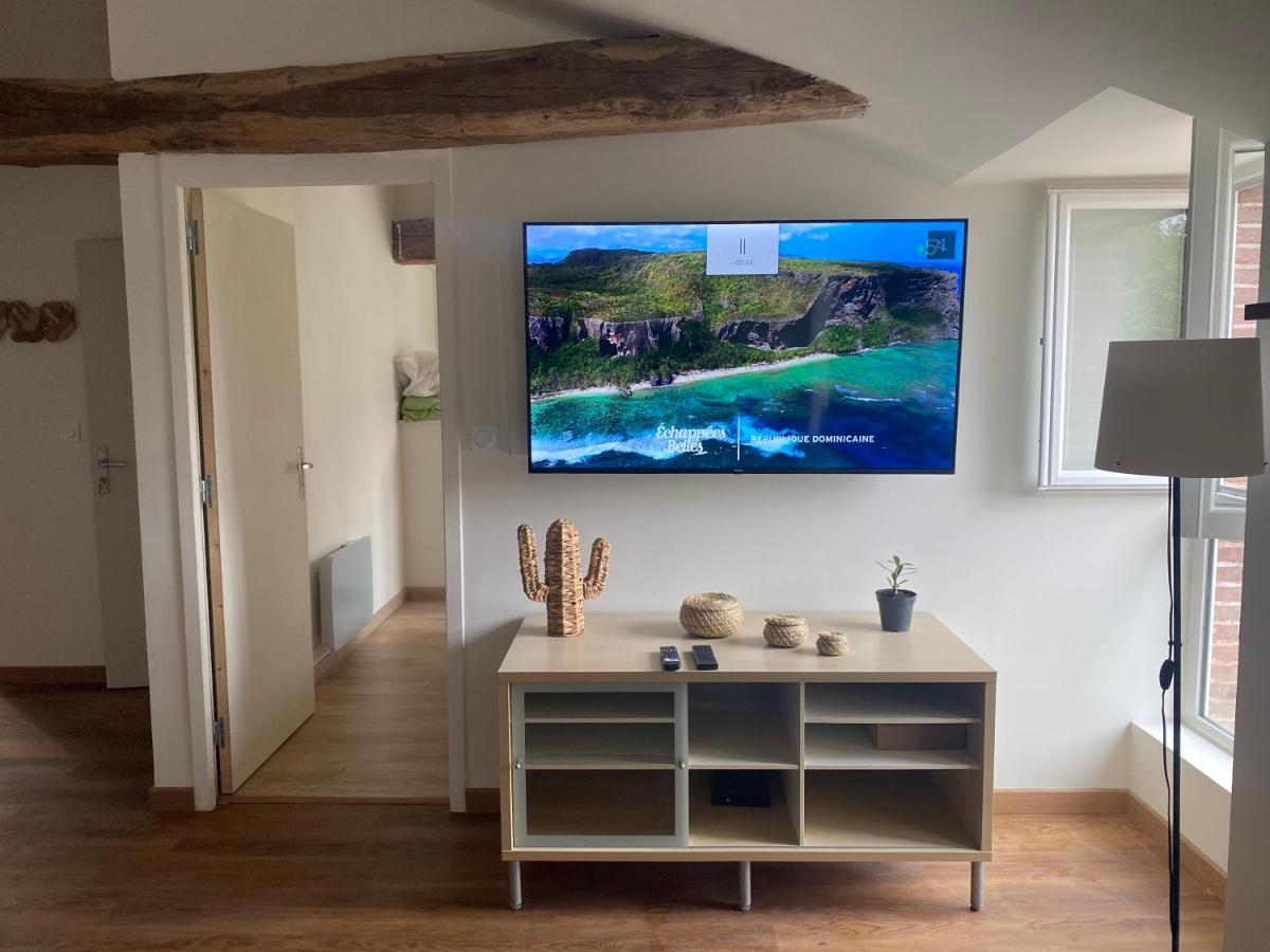 Charmant Appartement Avec Spa Фонтене-льо-Конт Екстериор снимка